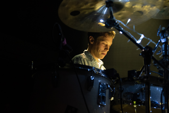 Beraadgeslagen (& Bert Cools) @ De Roma, picture 12, photographed by Myra Segers - FrontView Magazine