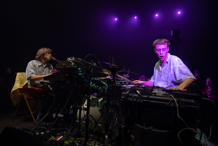 Beraadgeslagen (& Bert Cools) @ De Roma, picture 29, photographed by Myra Segers - FrontView Magazine
