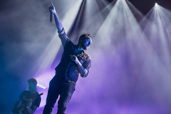 Architects @ Lotto Arena, picture 7, photographed by Dorien Goetschalckx - FrontView Magazine