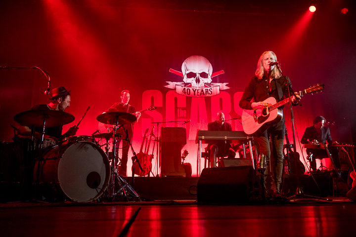 The Scabs @ De Roma, picture 6, photographed by Erwin Evrard - FrontView Magazine