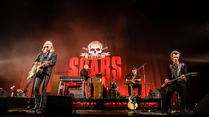 The Scabs - 40 Years @ De Roma, picture 46, photographed by Danny Wagemans - FrontView Magazine