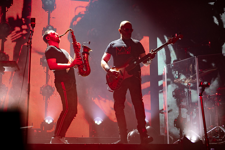 Pascal Obispo @ L'Aéronef Lille, picture 7, photographed by Anais Callens - FrontView Magazine