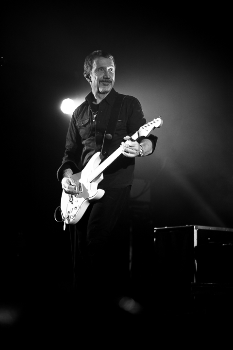 Pascal Obispo @ L'Aéronef Lille, picture 10, photographed by Anais Callens - FrontView Magazine