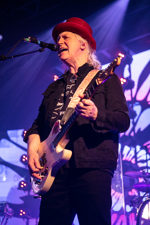 Pascal Obispo @ L'Aéronef Lille, picture 13, photographed by Anais Callens - FrontView Magazine