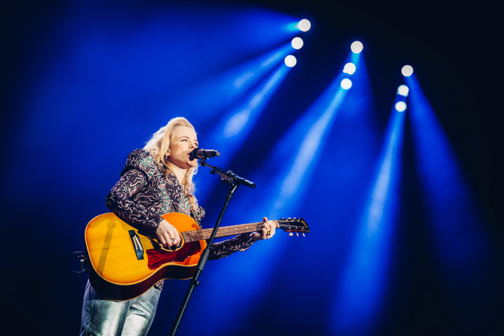 Ilse DeLange @ Ziggo Dome, foto 9, foto's door Elke Briers - FrontView Magazine