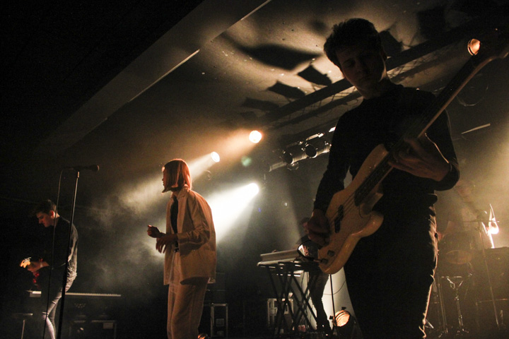Whisperings Sons @ Muziekodroom, picture 2, photographed by Hilde  Hermans - FrontView Magazine