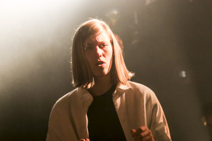 Whisperings Sons @ Muziekodroom, picture 8, photographed by Hilde  Hermans - FrontView Magazine