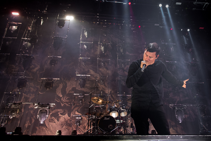 Parkway Drive @ Vorst Nationaal, picture 9, photographed by Erwin Evrard - FrontView Magazine