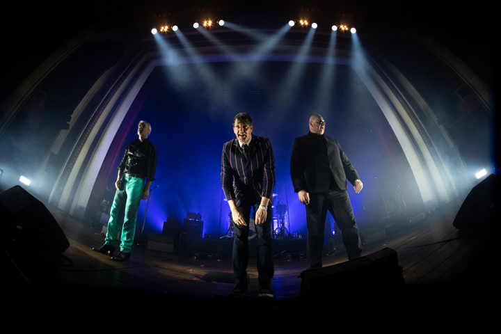 Triggerfinger: Exclusive 20th Anniversary Show @ De Roma, foto 39, foto's door Sandra Van Watermeulen - FrontView Magazine