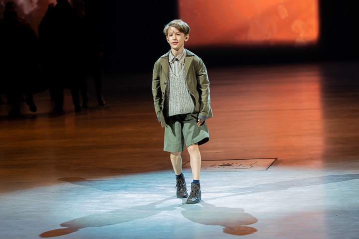 Première Laura Tesoro in 40-45 @ Studio 100 Pop-up Theater, picture 7, photographed by Goele Bormans - FrontView Magazine