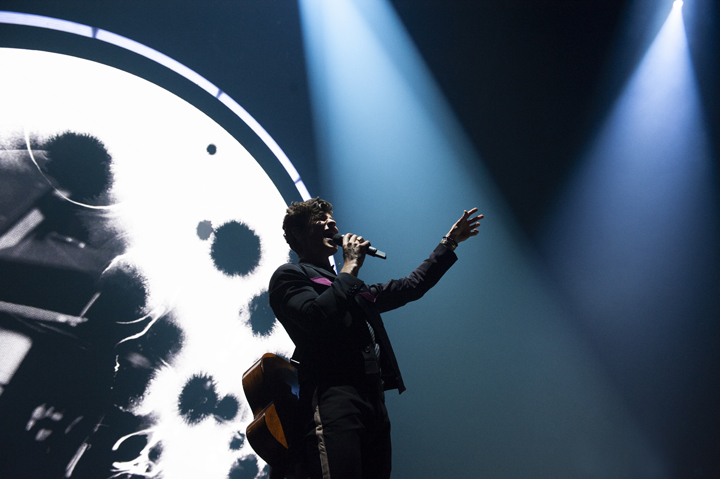 Shawn Mendes @ Sportpaleis, picture 15, photographed by Sandra Van Watermeulen - FrontView Magazine