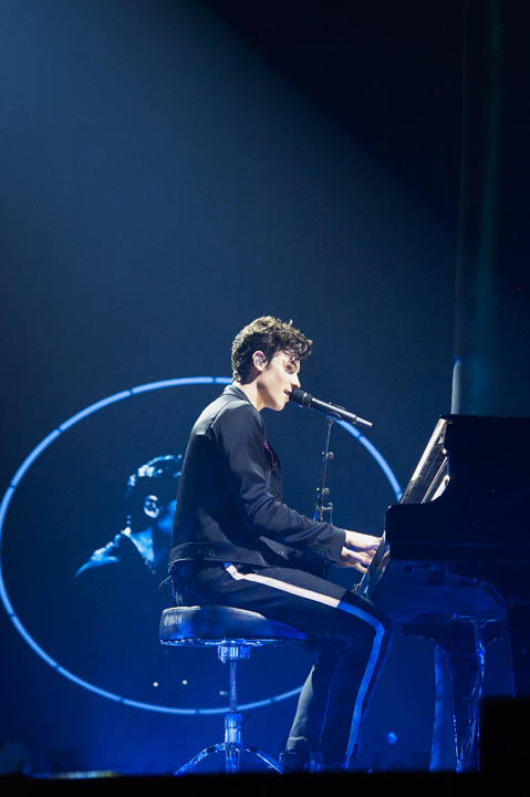 Shawn Mendes @ Sportpaleis, picture 17, photographed by Sandra Van Watermeulen - FrontView Magazine