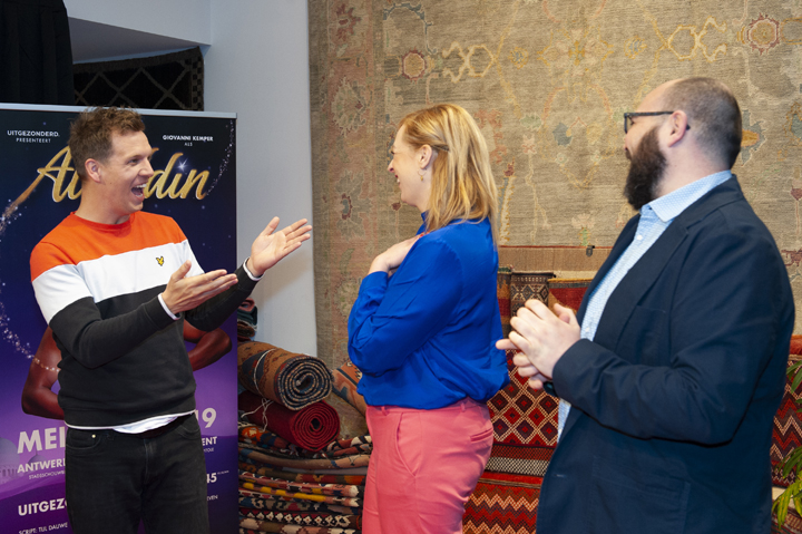 Persconferentie Aladdin @ Ashtari Oriental Carpets, picture 2, photographed by Sandra Van Watermeulen - FrontView Magazine