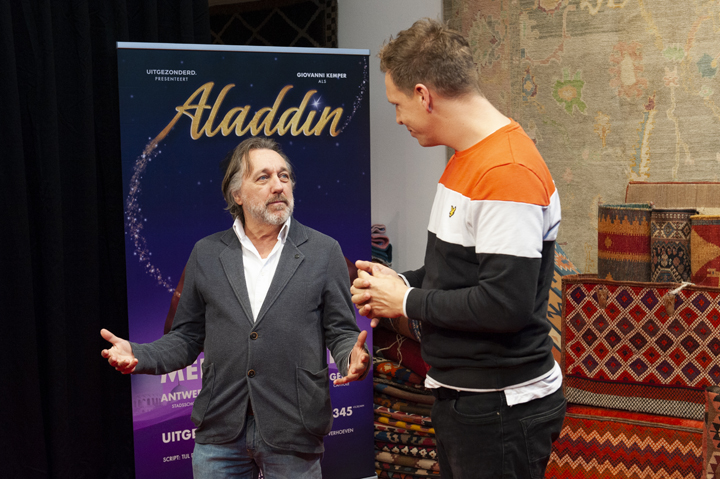 Persconferentie Aladdin @ Ashtari Oriental Carpets, picture 5, photographed by Sandra Van Watermeulen - FrontView Magazine