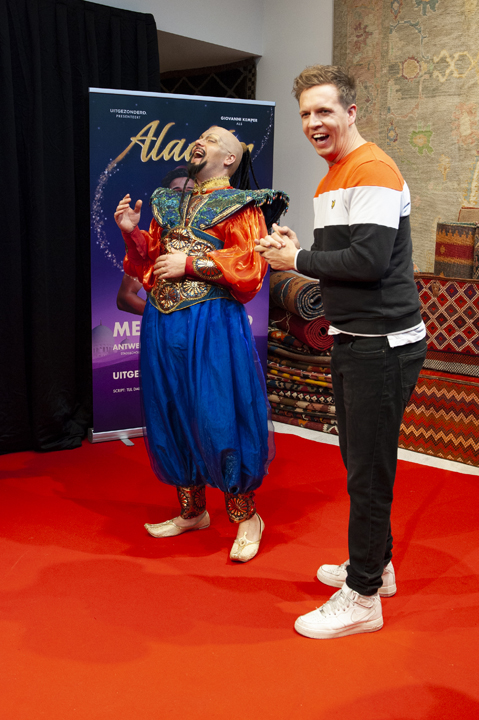 Persconferentie Aladdin @ Ashtari Oriental Carpets, picture 11, photographed by Sandra Van Watermeulen - FrontView Magazine