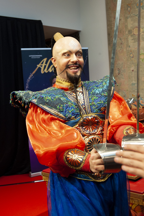 Persconferentie Aladdin @ Ashtari Oriental Carpets, picture 20, photographed by Sandra Van Watermeulen - FrontView Magazine