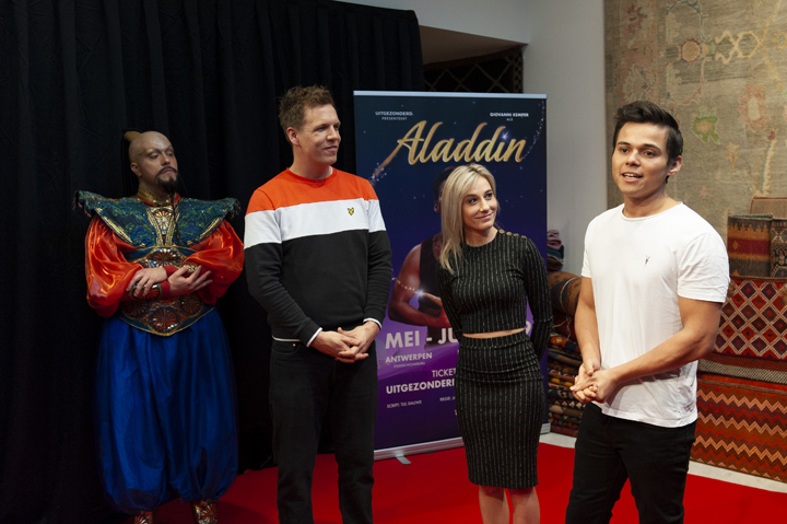 Persconferentie Aladdin @ Ashtari Oriental Carpets, picture 24, photographed by Sandra Van Watermeulen - FrontView Magazine