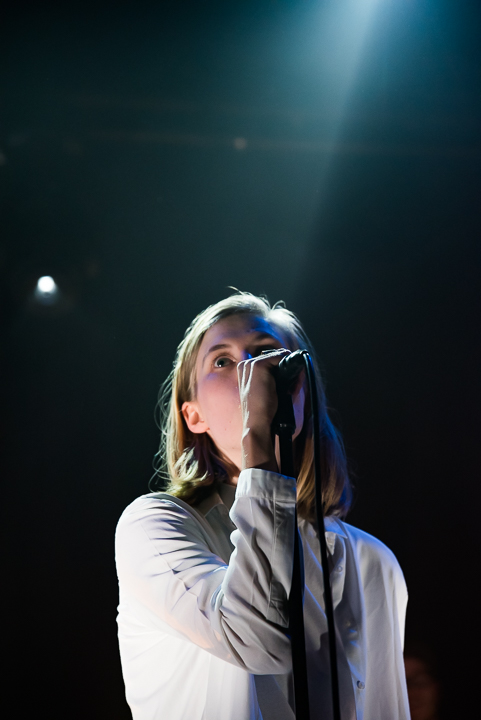 Whispering Sons @ cactus Muziekcentrum Brugge, picture 2, photographed by Diëgo De Buck - FrontView Magazine