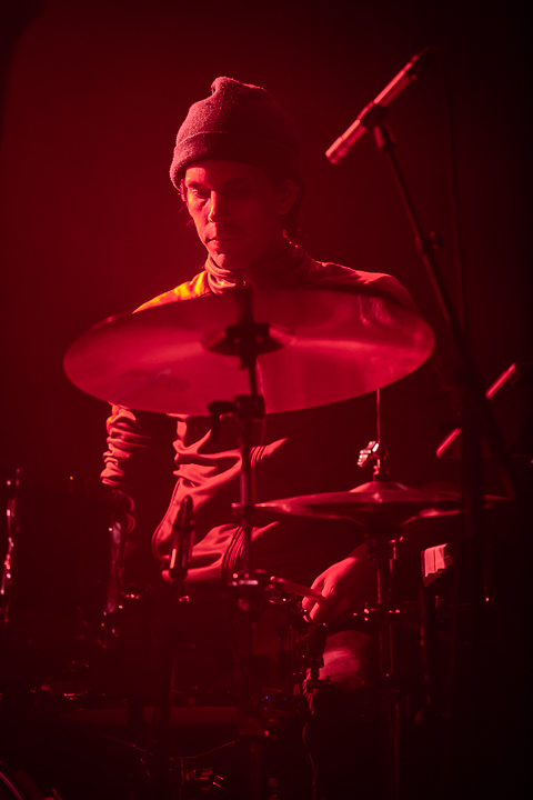 Mauger @ Vooruit, picture 2, photographed by Chris Lippens - FrontView Magazine