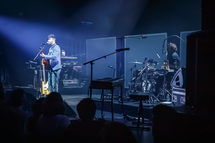 Charlie Winston @ Koninklijk Circus, picture 15, photographed by Alex Wyckmans - FrontView Magazine