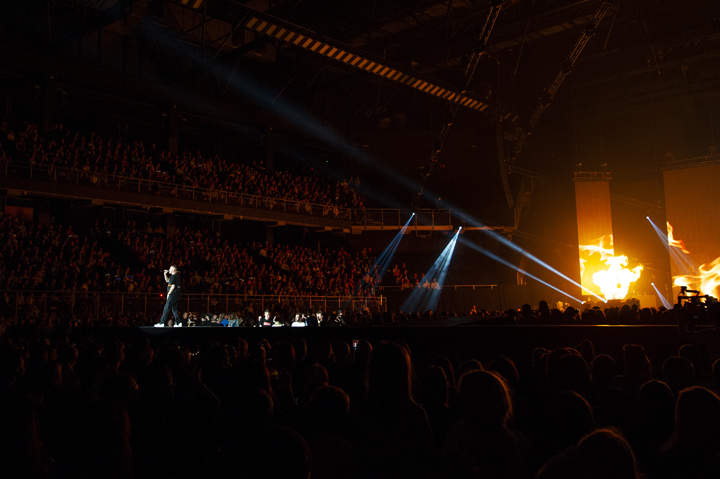 Gers Pardoel @ Lotto Arena, picture 4, photographed by Sandra Van Watermeulen - FrontView Magazine