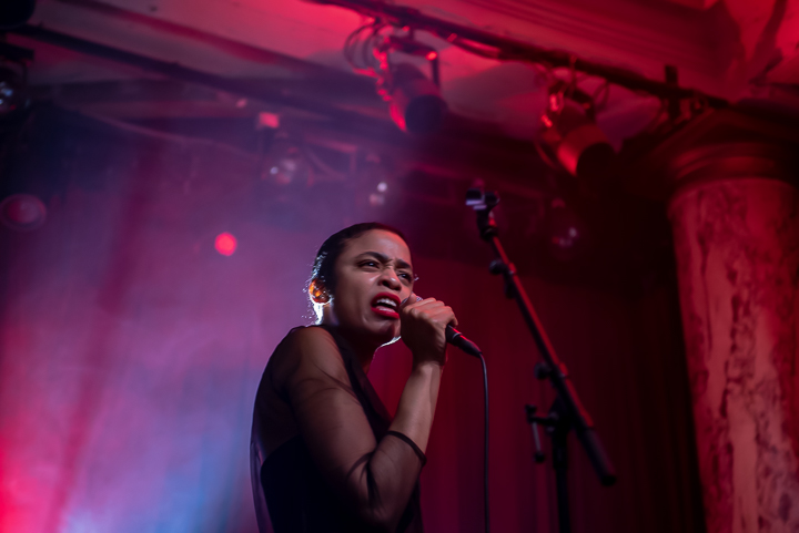 Adia Victoria - The Dope Queen Tour @ De Roma, picture 8, photographed by Christian Kwa - FrontView Magazine