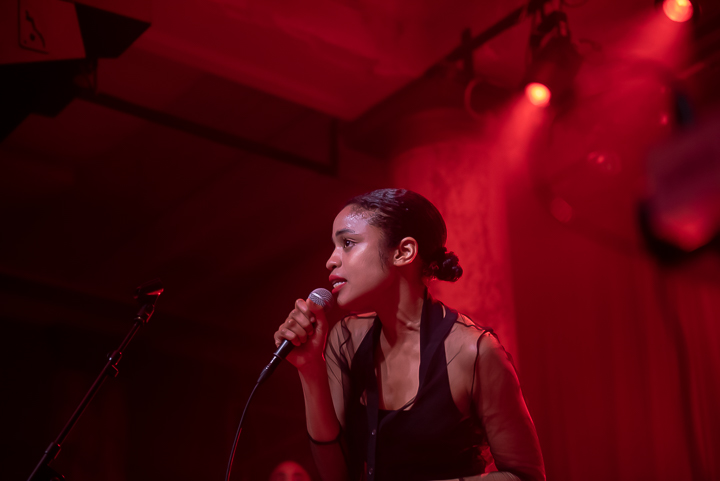 Adia Victoria - The Dope Queen Tour @ De Roma, picture 12, photographed by Christian Kwa - FrontView Magazine
