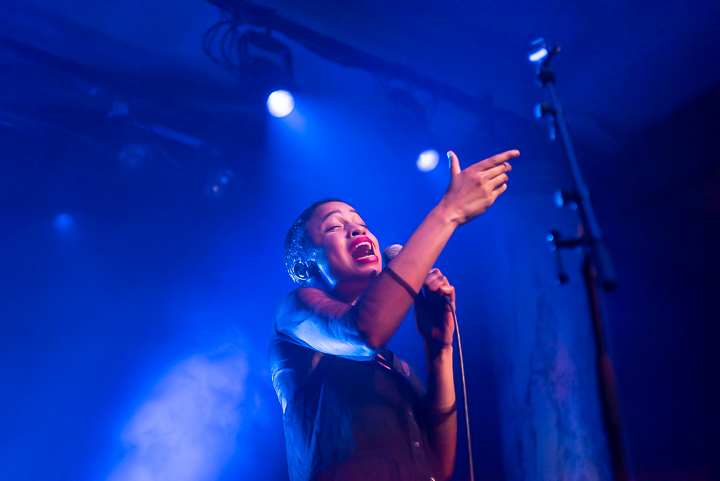 Adia Victoria - The Dope Queen Tour @ De Roma, picture 29, photographed by Christian Kwa - FrontView Magazine