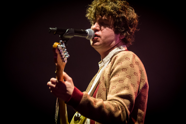 The Kooks @ Lotto Arena Antwerpen, foto 11, foto's door Tim Delmoitie - FrontView Magazine