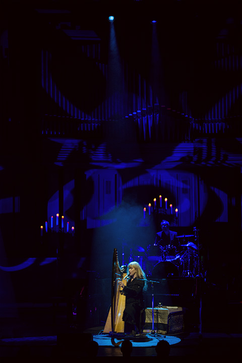 Loreena McKennitt @ Bozar, picture 2, photographed by Jef Peeters - FrontView Magazine