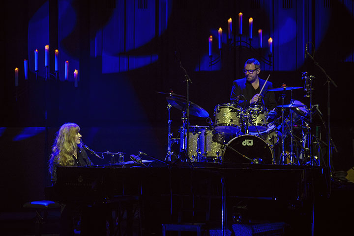 Loreena McKennitt @ Bozar, picture 3, photographed by Jef Peeters - FrontView Magazine