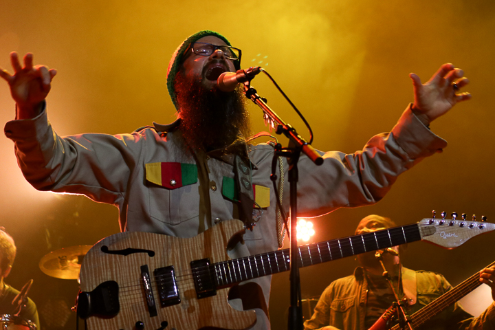 Groundation @ De Roma, picture 16, photographed by Bianca van Barneveld - FrontView Magazine
