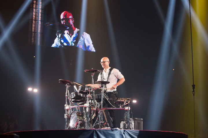 MNM Back to the 90's & 00's @ Sportpaleis, picture 8, photographed by Marc Verdonck - FrontView Magazine