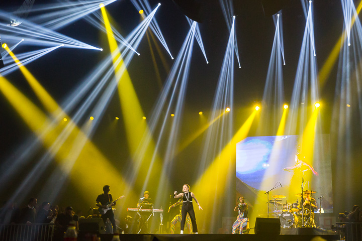 MNM Back to the 90's & 00's @ Sportpaleis, picture 25, photographed by Marc Verdonck - FrontView Magazine