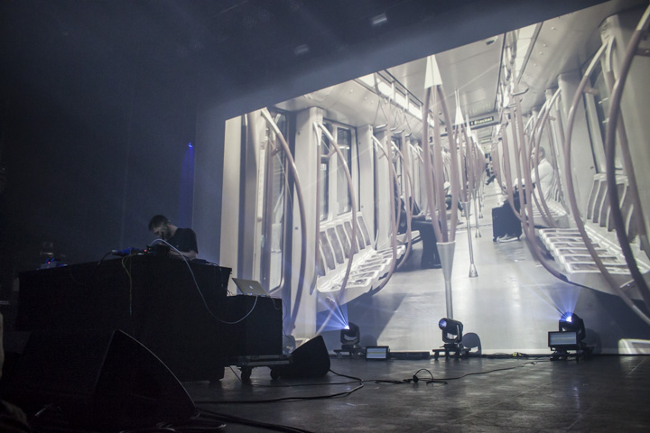 BRDCST @ AB Brussel, picture 1, photographed by Hilde  Hermans - FrontView Magazine