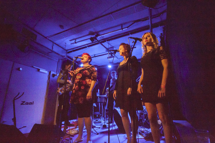 Cool presents Hannah Williams & The Affirmations @ Depot Leuven, picture 1, photographed by Hilde  Hermans - FrontView Magazine