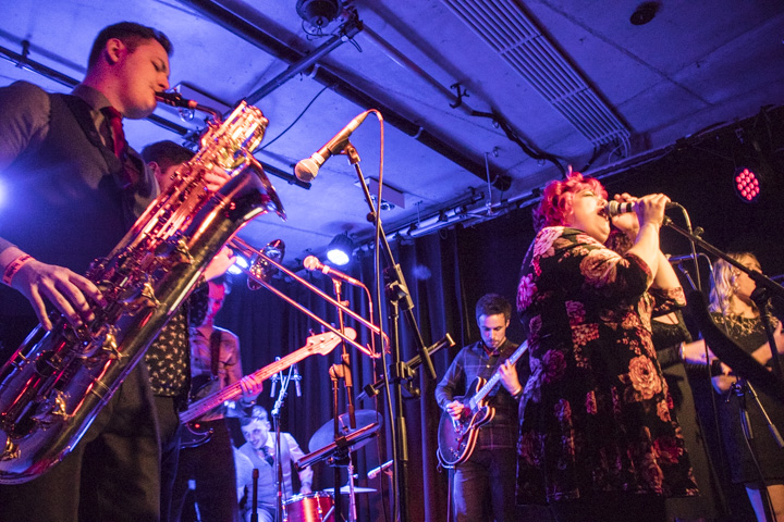 Cool presents Hannah Williams & The Affirmations @ Depot Leuven, picture 12, photographed by Hilde  Hermans - FrontView Magazine
