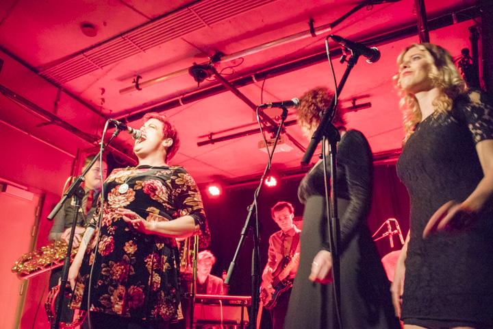 Cool presents Hannah Williams & The Affirmations @ Depot Leuven, picture 25, photographed by Hilde  Hermans - FrontView Magazine
