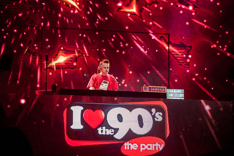 I love the 90's DJ's, foto 1, foto's door Gert Daemen - FrontView Magazine