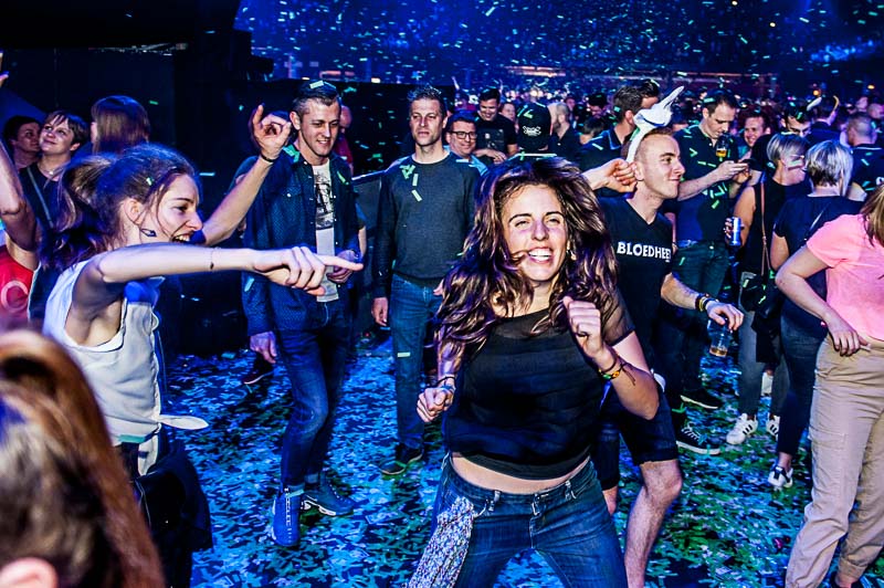 Sfeerbeelden @ I love the 90's, foto 29, foto's door Gert Daemen - FrontView Magazine