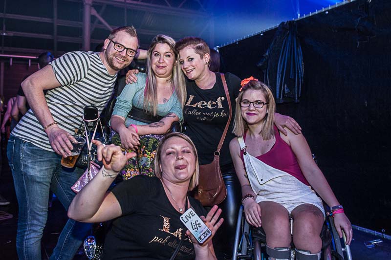 Sfeerbeelden @ I love the 90's, foto 32, foto's door Gert Daemen - FrontView Magazine