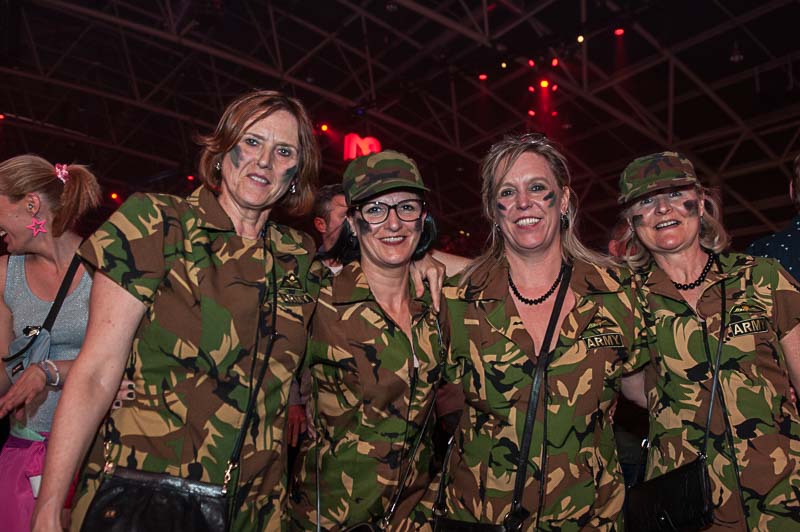 Sfeerbeelden @ I love the 90's, foto 35, foto's door Gert Daemen - FrontView Magazine