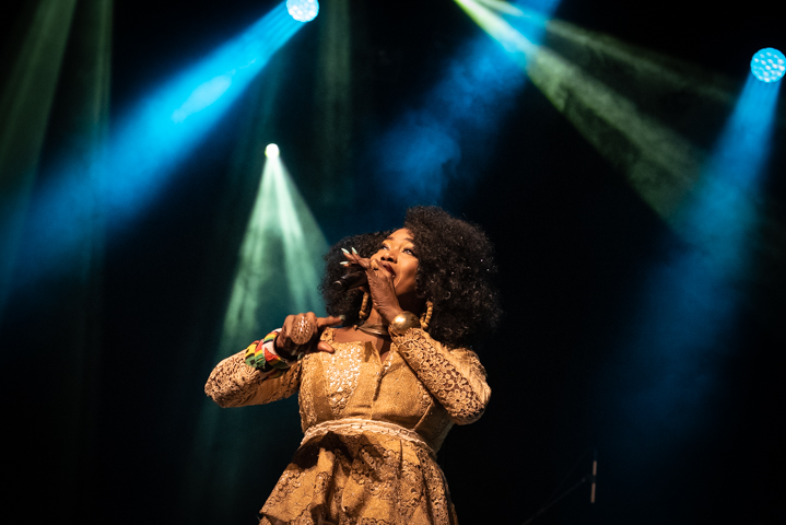 Oumou Sangare @ De Roma, picture 6, photographed by Myra Segers - FrontView Magazine