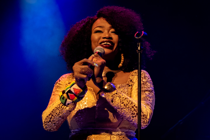 Oumou Sangare @ De Roma, picture 13, photographed by Myra Segers - FrontView Magazine