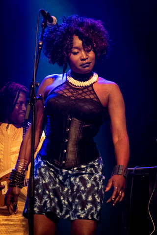 Oumou Sangare @ De Roma, picture 17, photographed by Myra Segers - FrontView Magazine