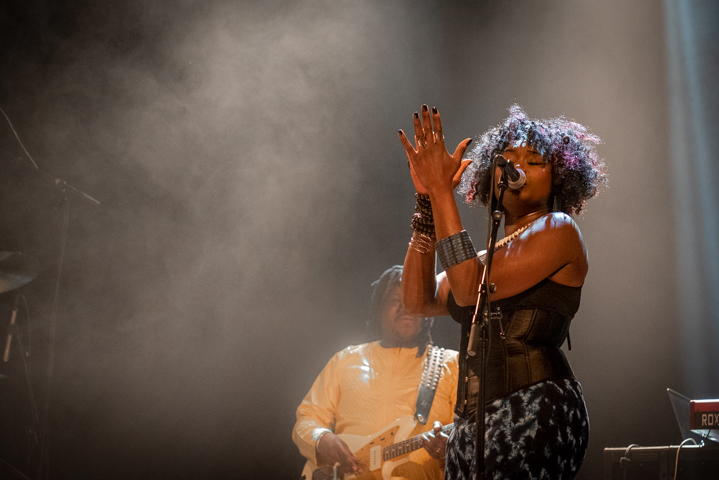 Oumou Sangare @ De Roma, picture 30, photographed by Myra Segers - FrontView Magazine