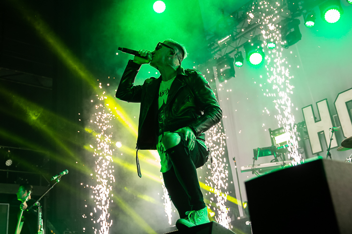 Hollywood Undead @ 013, foto 6, foto's door Dorien Goetschalckx - FrontView Magazine