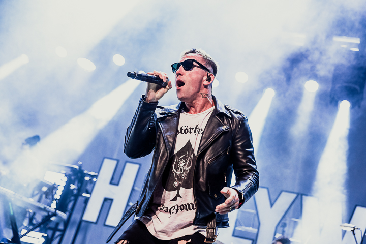 Hollywood Undead @ 013, foto 10, foto's door Dorien Goetschalckx - FrontView Magazine