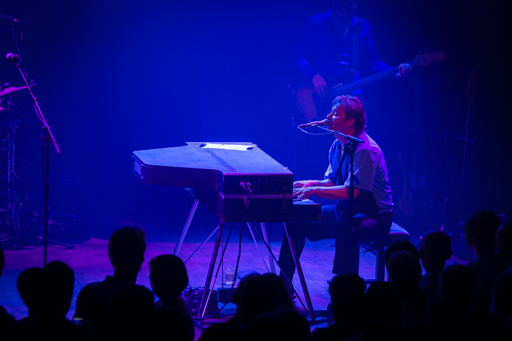 Novastar + Nana Adjoa @ De Casino Sint-Niklaas, picture 18, photographed by Tim Delmoitie - FrontView Magazine