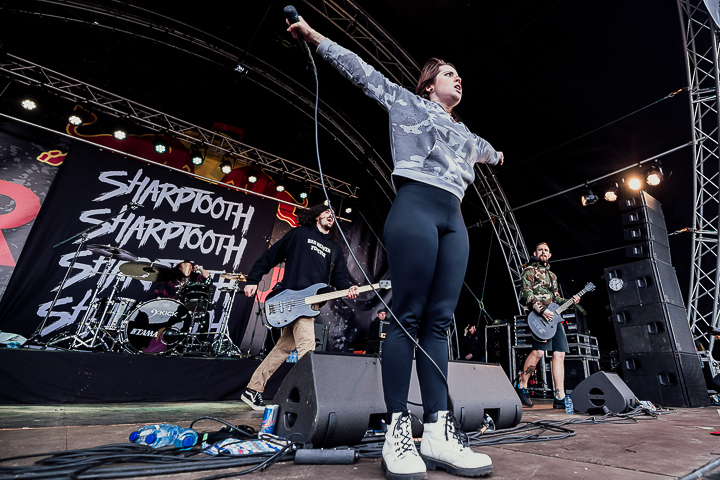 Sharptooth @ Groezrock 2019, picture 1, photographed by Dorien Goetschalckx - FrontView Magazine